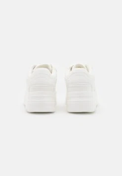 Call It Spring Ivey - Sneakers Laag - White 9 Call It Spring Ivey - Sneakers Laag - White -Dameskleding Winkel 4f58e4212efb46938784122e4833222c